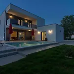 Modern Ema Near Pula And By Wiibuk Šišan