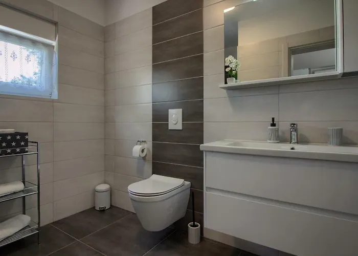 Villa Modern Ema Near Pula And By Wiibuk